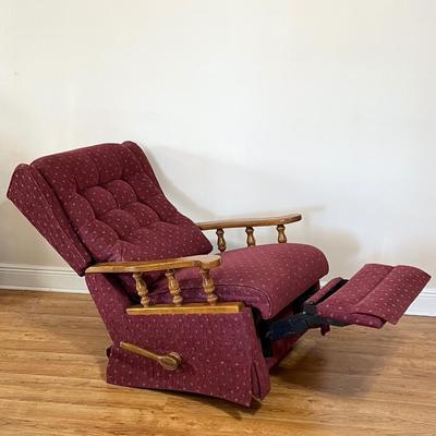 LA-Z-BOY ~ Tufted Upholstered Rocker / Recliner