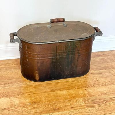 Lidded Copper Boiler Wash Tub With Wood Handles