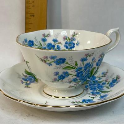 Tea cup & Saucer Royal Albert forget me not
