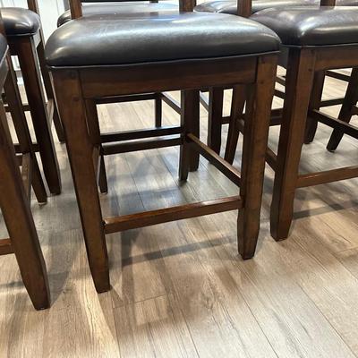 A-America Dining Table W/ Butterfly Leaf & (8) Chairs