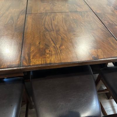A-America Dining Table W/ Butterfly Leaf & (8) Chairs
