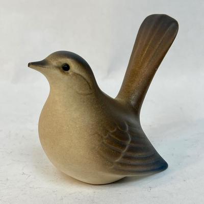 Wren bird figurine Pottery