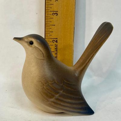 Wren bird figurine Pottery