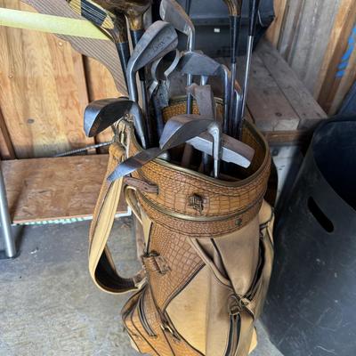 Golf clubs