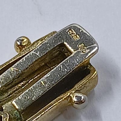 LOT 28: Sterling Silver 925 Bracelet and Brooch / Pendant