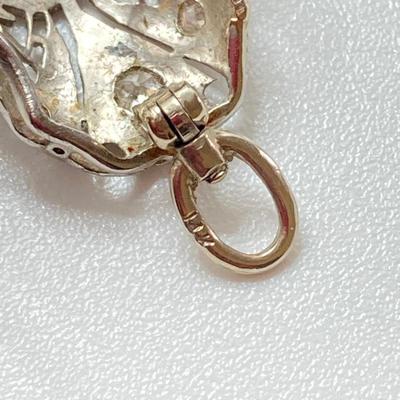 LOT 70J: Art Deco (1930's) White Gold Old Mine Diamond Pendant / Brooch - 14K., 3.67g Tw.