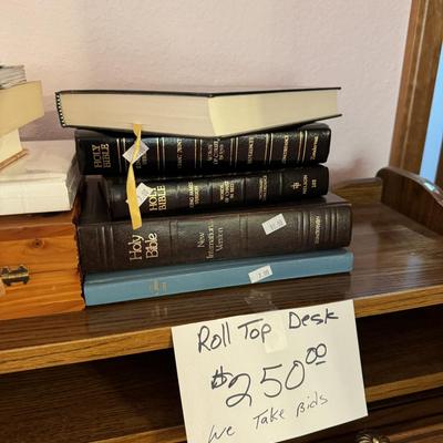 Desk & books