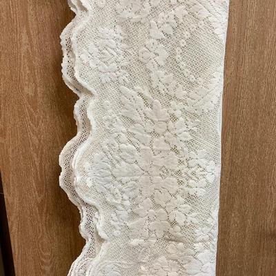 Lace Tablecloth 82 x 120 inches rectangular