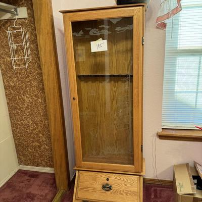 Gun cabinet