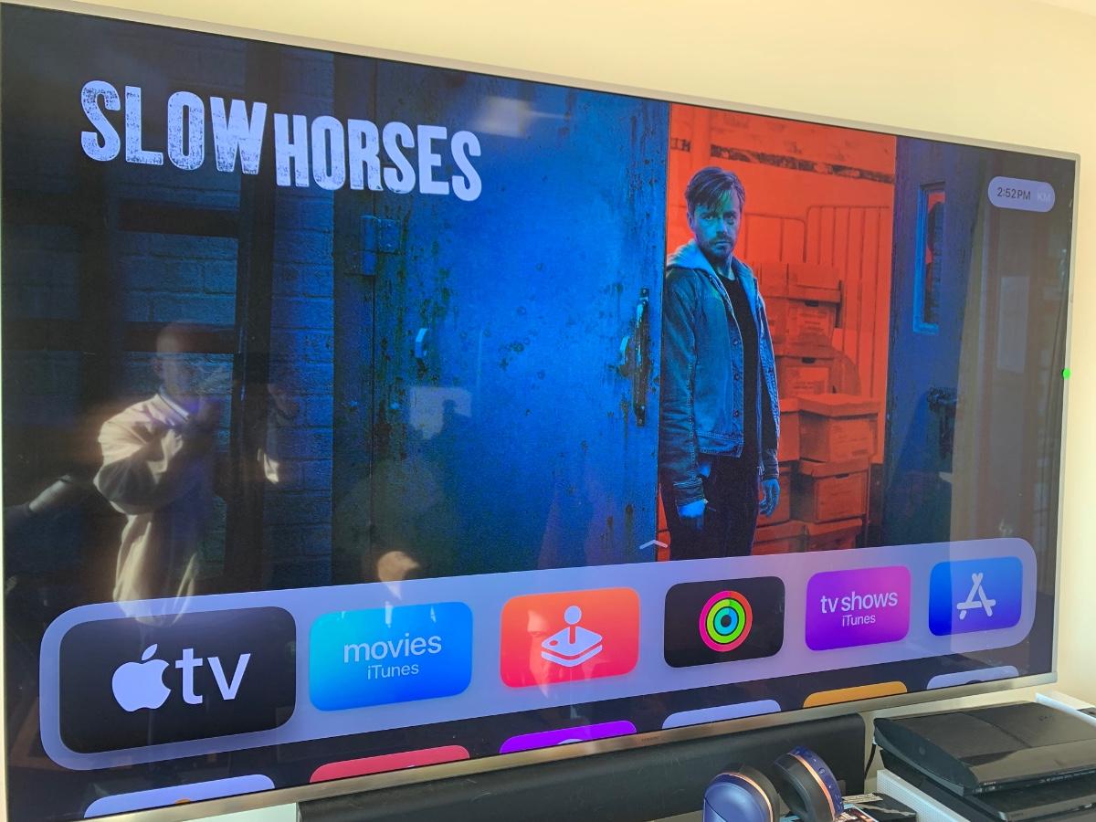 HUGE 75” Samsung Smart TV Model UN75MU8000 Works Great!