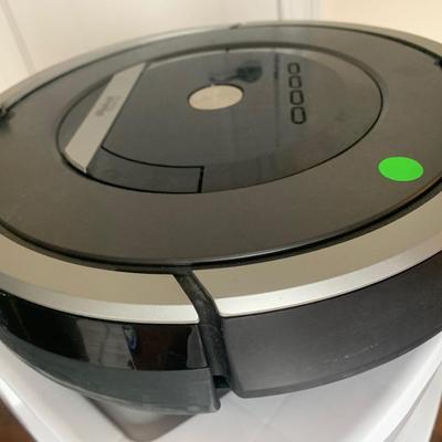 Roomba iRobot Vacuum