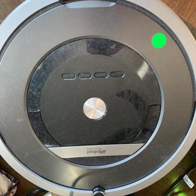 Roomba iRobot Vacuum