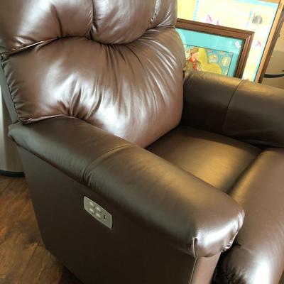 Brown Leather La-Z-Boy Power Recliner