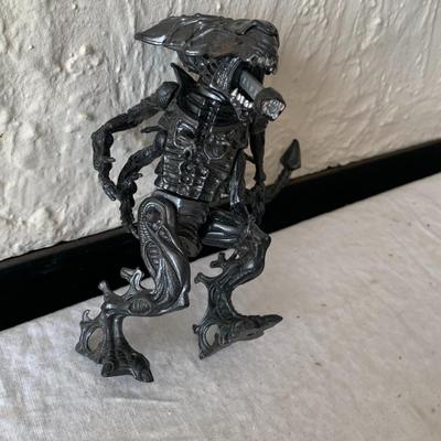 Kenner ALIENS Queen Alien Deluxe Xenomorph Action Figure 6" Loose Vintage