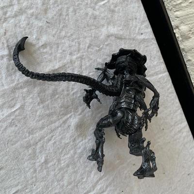 Kenner ALIENS Queen Alien Deluxe Xenomorph Action Figure 6" Loose Vintage