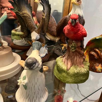 Bird figurines