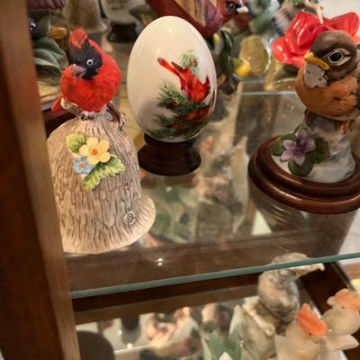Red bird figurines