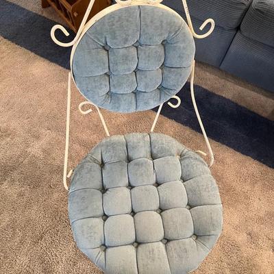 Reclining loveseat