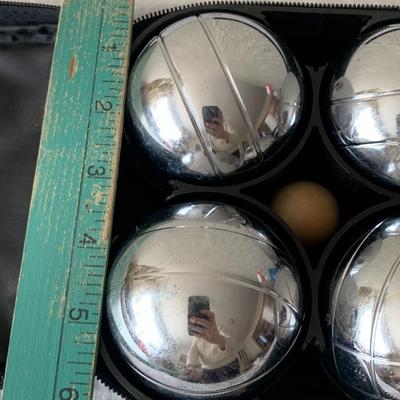 Chrome Boule game balls set with carry case
