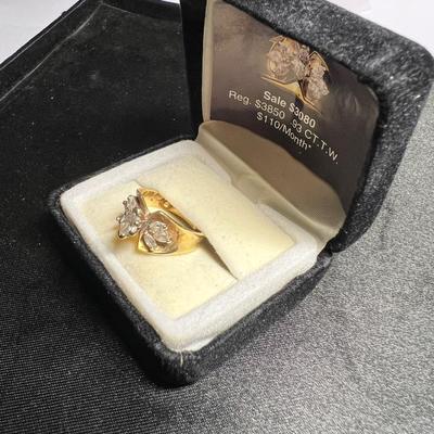 Beautiful Vintage 14K Gold snd .93 CT.TW Diamond Ring