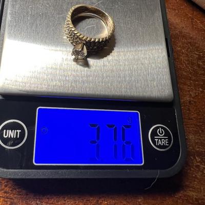 Beautiful 14 K and Diamond Ring