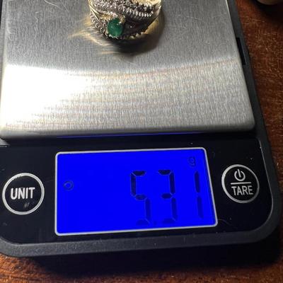 14K Gold ring with baguettes and green stone