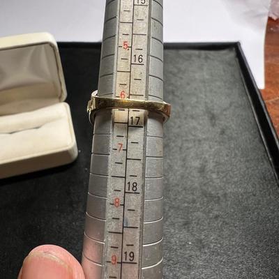 Beautiful 10 K Gold Ring with Ruby Stones