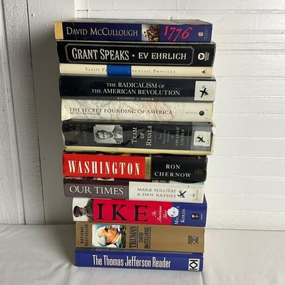 U1032 Lot of Presidental Genre Books