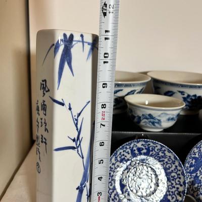 11 Piece Asian Decorative Lot