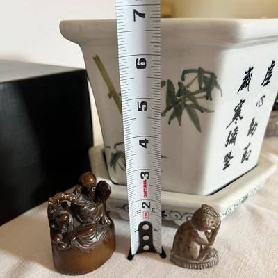 11 Piece Asian Decorative Lot