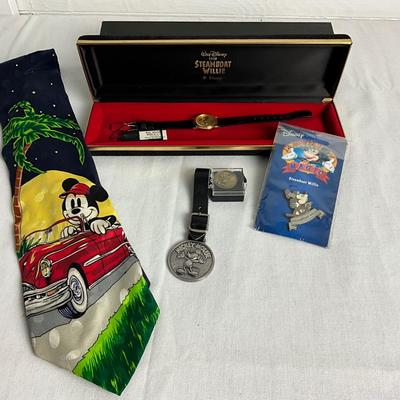 U1045 Mickey Mouse Steamboat Willie Watch