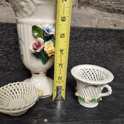 Trio of Italian pottery lot