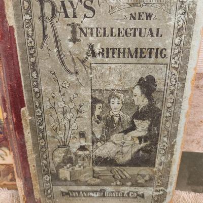 Books and ephemera lot