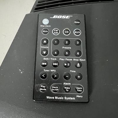 U887 BOSE Wave Music System Model AWRCC1