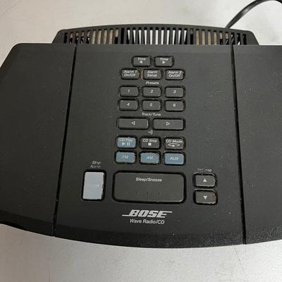 U888 BOSE Wave Radio/CD Model AWRC-1G