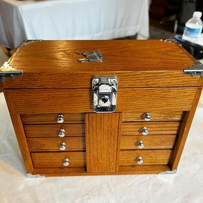 U892 - #1 Gerstner International Menâ€™s Jewelry/Collections Chest