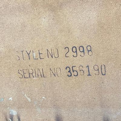 LANE ~ Cedar Chest ~ *Read Details