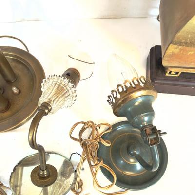 U893 Vintage Brass Lamp Lot