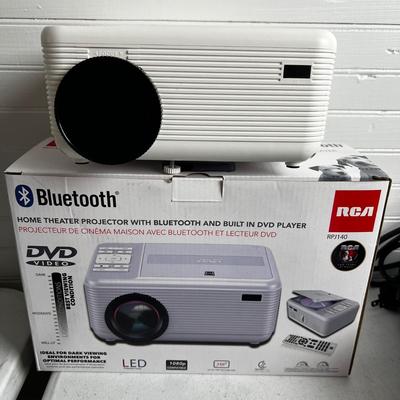 U898 Bluetooth RCA Projector & Minolta 120â€ Screen