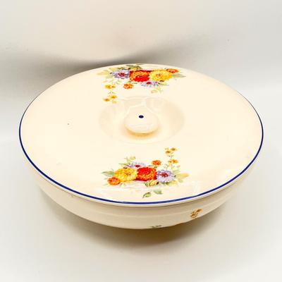 UNIVERSAL CAMBRIDGE ~ Vtg. 9.5â€ Covered Casserole Dish With Lid