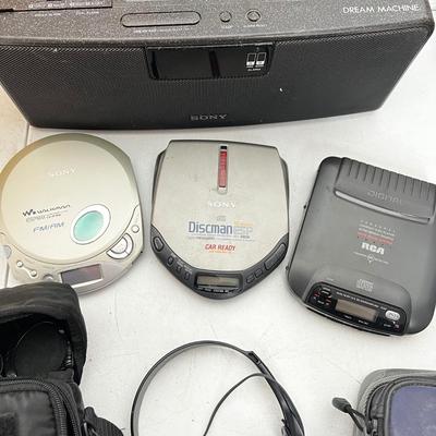 U899 CD Players & Sony Boombox
