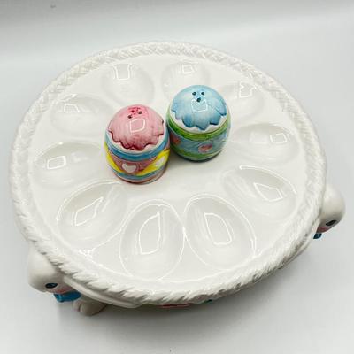 Easter Themed Porcelain Deviled Egg Serving Stand With Matching Salt & Pepper Shakers