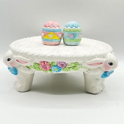 Easter Themed Porcelain Deviled Egg Serving Stand With Matching Salt & Pepper Shakers