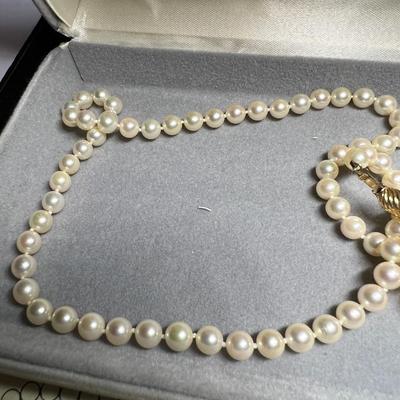 Pearl Necklace and Bracelet, 14k Gold clasps