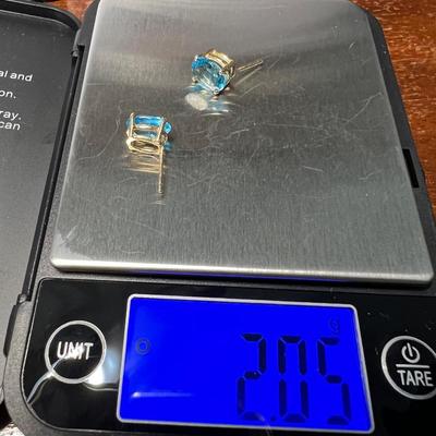 Beautiful Topaz and 14K Gold Earrings and Ring.