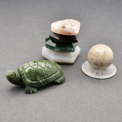 Quartz Hearts Jadeite Turtle & Mini Sphere