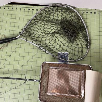 Vintage Popcorn Basket and Fish Net