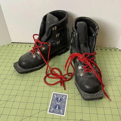 Vintage Trak Ski Boots
