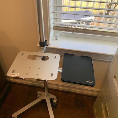 AGZ Adjustable Multi Level Office Platforms on Casters