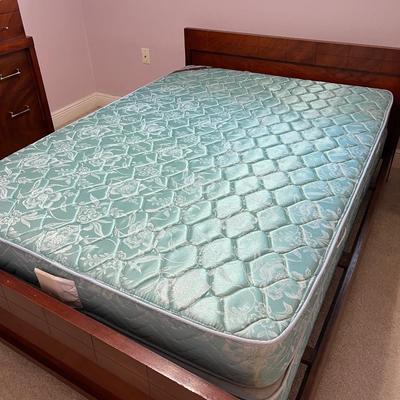 Three (3) Piece Full/Double MCM Low Profile Bedroom Suite ~ *Read Details